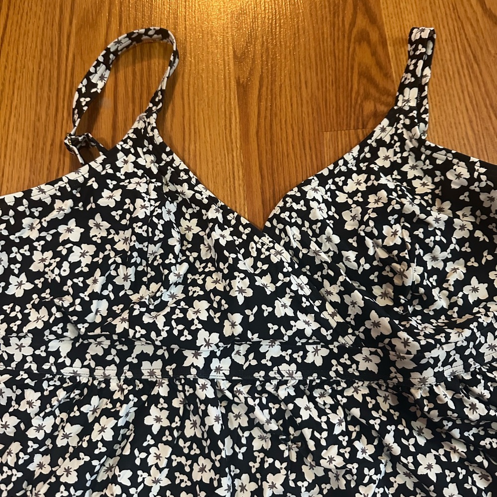 Loft Maternity Tankini - Picture 7 of 8